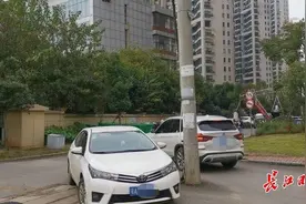 投诉1年移不掉？迁杆时间定了图片