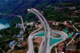 金江峡谷起通途——昭通市绥江县首条高速公路“昭乐高速串佛段”诞生记图片