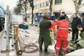 西安一小区供暖一周爆管两次！供暖问题不断，官方回应如何投诉、退费图片
