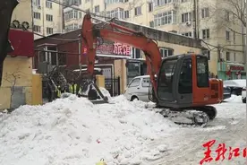 一场暴雪，哈尔滨小区清雪情况如何，来看记者调查……图片