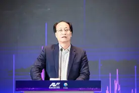 专家：2030年5G超高清显示产业将拉动我国GDP增长3.6万亿图片