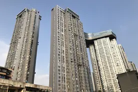 绿地困局：“摩天大楼专业户”万亿负债压身图片