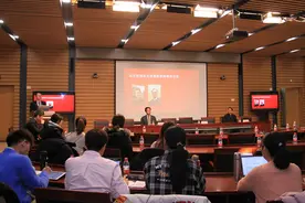 两位中国驻外大使获聘母校北京外国语大学客座教授图片