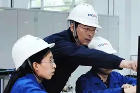 尚捷：“贪吃蛇”十余载磨一剑 摘取钻井技术皇冠上“明珠”图片