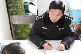 在上海唯一关押成年男性艾滋病罪犯的监狱，有一项传统图片