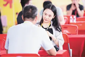 “挂牌”在985相亲局图片