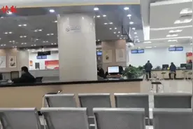 老年人不会用智能手机怎么办？南京这些做法让他们生活更方便图片
