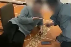 凭啥啊？！女子工作时被前老板狂扇10多个巴掌图片