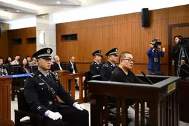 孙小果减刑内幕曝光图片
