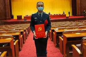 点赞！这两位成都保安，为啥获评全市先进？图片