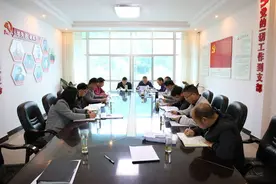 富源：富村镇常态化开展规范清真标识标牌整治行动图片