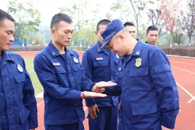 超越别人不是目的，成就自我才是——黄双恒图片