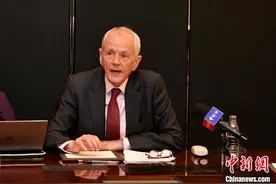 “救人网红”英国驻重庆总领事史云森开启中国西南首行图片