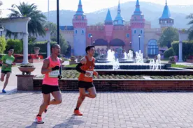 跃进湖山！美的鹭湖10KM环湖赛开跑，多图围观最美赛道图片