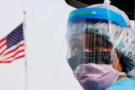 2020记录大流行丨陪读妈妈的愁：在美国疫期经历生存考验视频封面