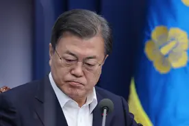 快讯！韩国总统文在寅向国民致歉：政局混乱 非常抱歉图片