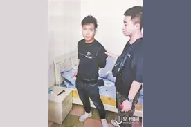 一起盗窃揭穿一个谎言 1.3万元“名表”只花了300元图片