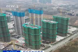 多地楼市迎开盘潮！买1套房≈赚100万！“万人摇”与“零登记盘”共存，咋回事？图片