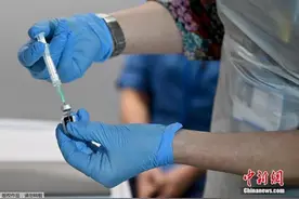 让健康人以身试毒！英国新冠“人体挑战试验”背后图片