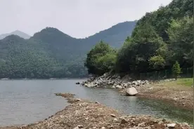 19年前水库抢劫杀人案告破！胶带上的两小块掌纹揭开真相图片