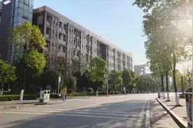 习近平时间|职业教育大有可为视频封面