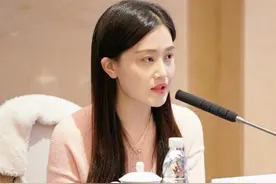 专访85后女诗人安然：书写动人而充满能量的作品，亦参与抵抗灾难的有效方式图片
