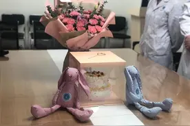 全国首例！移植了一名婴儿的双肾后，她成功怀孕并诞下女婴图片