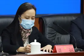 聚焦发布会｜成都市疾控中心主任梁娴：目前确诊病例都有流行病学关联图片