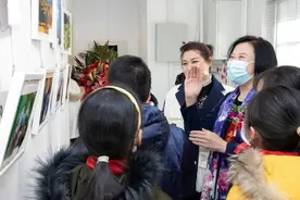 兴隆小学举办学生摄影展 八十余幅优秀作品展现日常生活图片