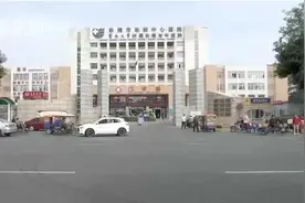 救婴儿连闯3红灯被免罚，见义勇为也该有制度“绿灯”图片
