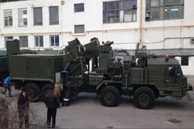 俄罗斯新型激光武器意外曝光 能从5公里外精确摧毁目标图片