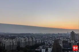今天南京出现的“城墙云”到底是个啥？图片