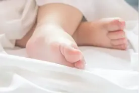 母乳喂养不简单，新手妈妈必知图片