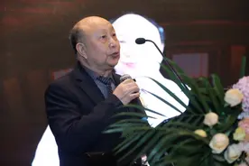 超2.5亿人受脱发困扰，专家表示植发乱象丛生选择需谨慎图片