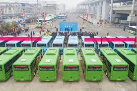 彭州市做好改革“加减法”推进城乡客运一体化 打通城乡群众舒心畅心出行“最后一公里”图片