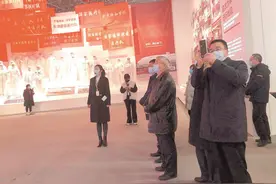 博州人民了解湖北大爱和坚强图片