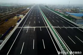 青兰高速莱泰段改扩建工程明天通车，航拍这条山东中部大动脉图片