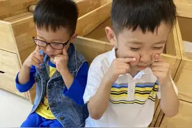 “亮眼全世界”让色彩照亮每一天——绿洲花园幼儿园开展“爱眼护眼”系列活动图片