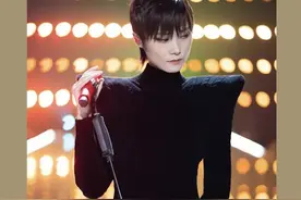 真的有被哥哥们油到……好想念2005的李宇春周笔畅们啊图片