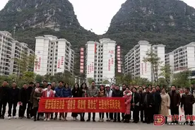 广西都安开展“感党恩 颂党情 跟党走”主题创作采风活动图片