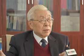 中科院院士欧阳自远：1978年美国曾赠送中国1克月壤图片