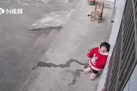 “爸爸、爸爸......”回来了图片