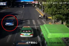的哥为救人送医连闯两红灯，交警这一举动暖人心图片