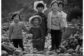 丁真拥有纯真笑容，我也曾目睹图片