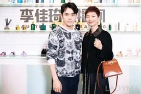 晓雪与李佳琦直播，给时尚界带来什么启示？图片
