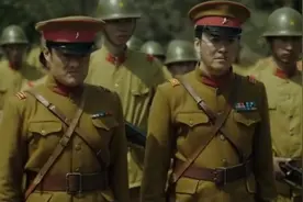 义海：国军弹尽粮绝向日本人投降，看似投降实际是同归于尽！视频封面