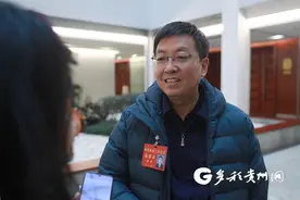 潘荣：突出“稳”字 多措并举 高质量做好就业优先图片