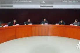县委办人员如何发挥参谋助手作用？杨蔚宁这样提要求图片