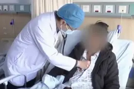 小伙突发脑梗或因心脏有小“孔” 医生：不明原因偏头痛建议检查心脏视频封面