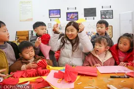 江苏如皋：小木偶 迎新年图片